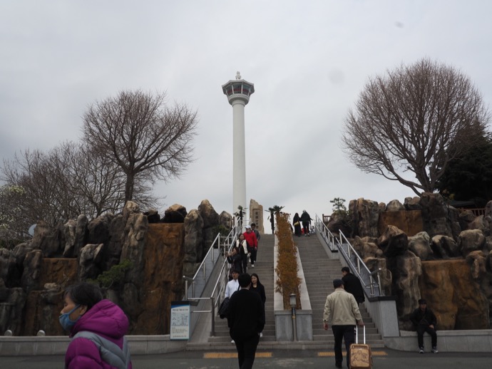 釜山タワーへ向かう最後の階段