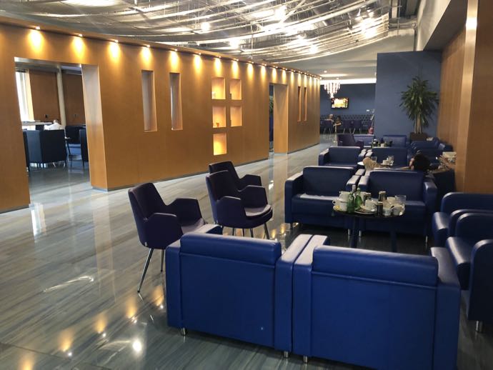 Skyserv Melina Merkouri Lounge　ATH　アテネ国際空港　ラウンジ　プライオリティパスで無料　ブルー