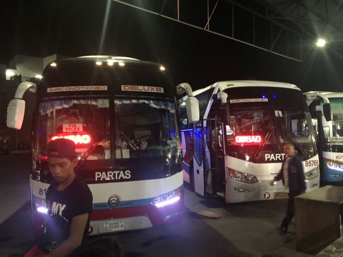 フィリピンの夜行バス