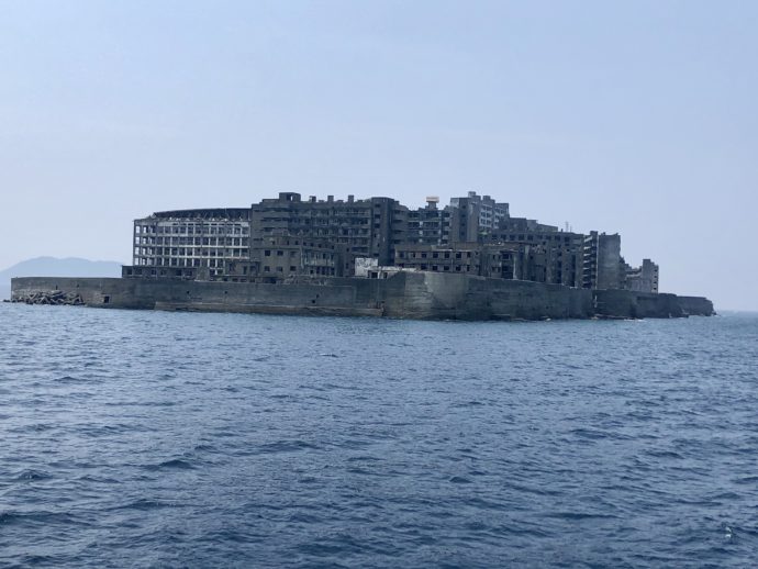 海上の高層住宅群へ 軍艦島クルーズツアー乗船体験記 Olコムギの週末弾丸旅ブログ