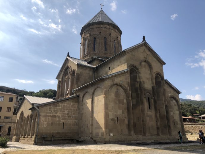 サムタヴロ教会・修道院