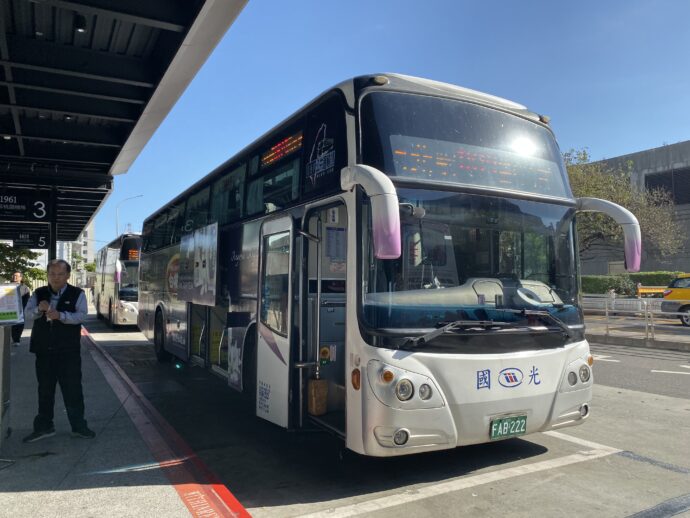 バス
