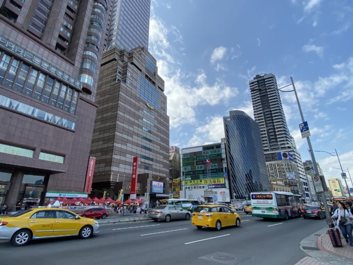 台北の道路
