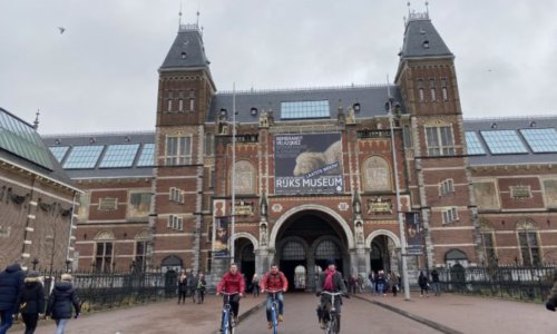 アムステルダム国立美術館の正面入り口