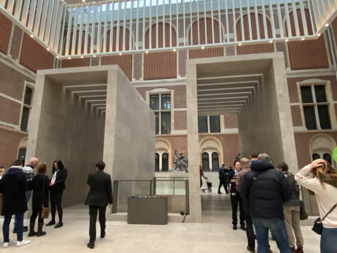アムステルダム国立美術館の入り口