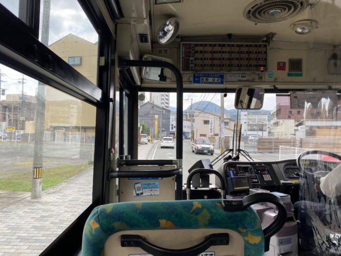 熊本市バスの車内