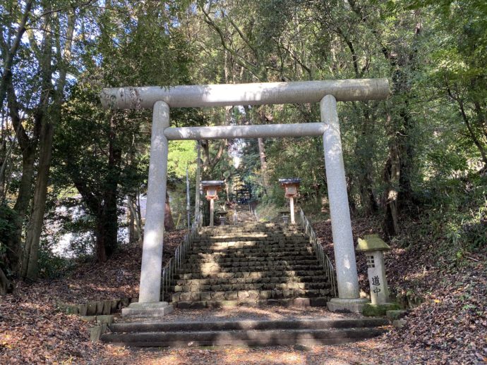 天岩戸神社の東本宮の鳥居