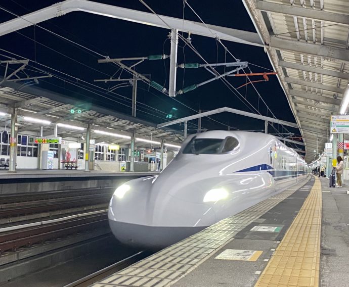 新幹線ひかりN700系