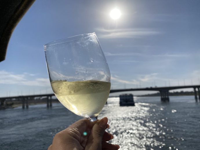 ナイル川を眺めながら飲むワイン