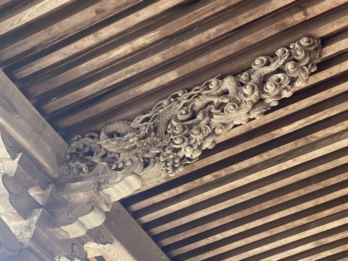 瑞泉寺太子堂の井波彫刻