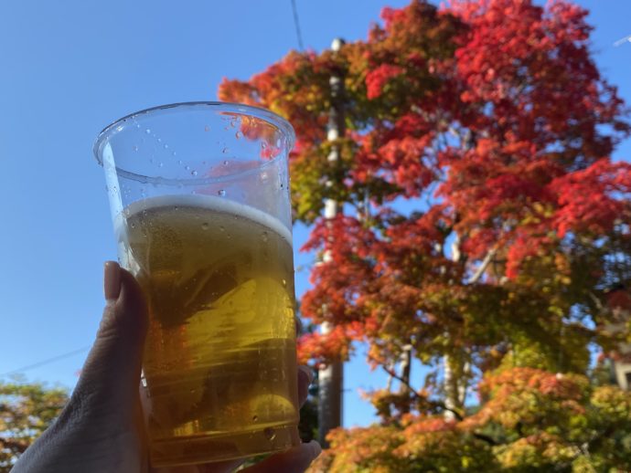 志賀高原ビールと紅葉