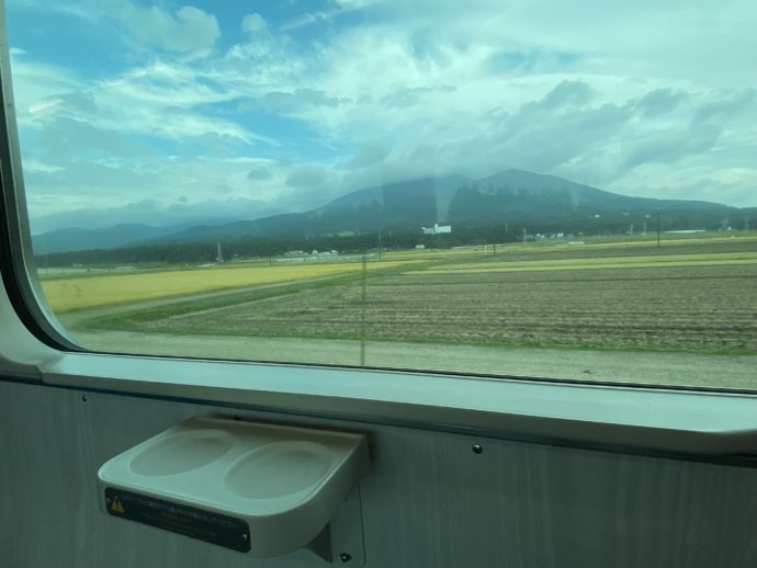 窓から見える磐梯山