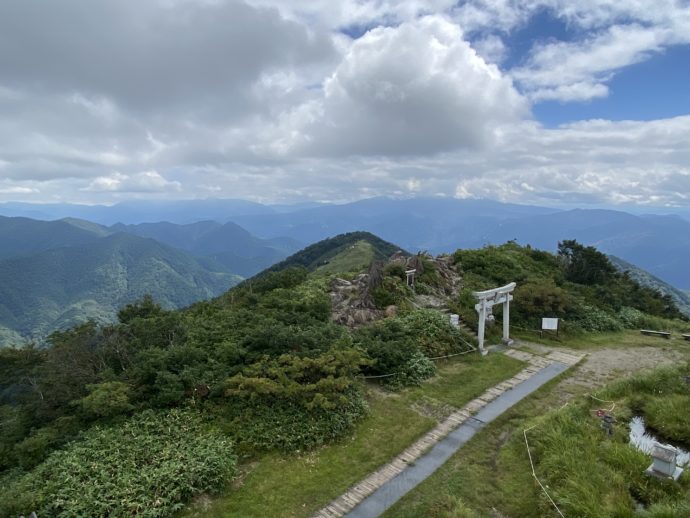 谷川岳山頂駅からの眺め