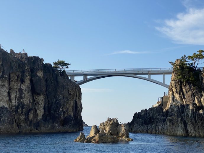 尖閣湾揚島遊園の有名な橋