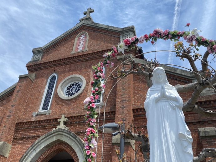 カトリック青砂ヶ浦教会とマリア像