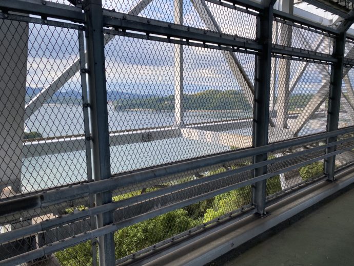 因島大橋から眺める瀬戸内海