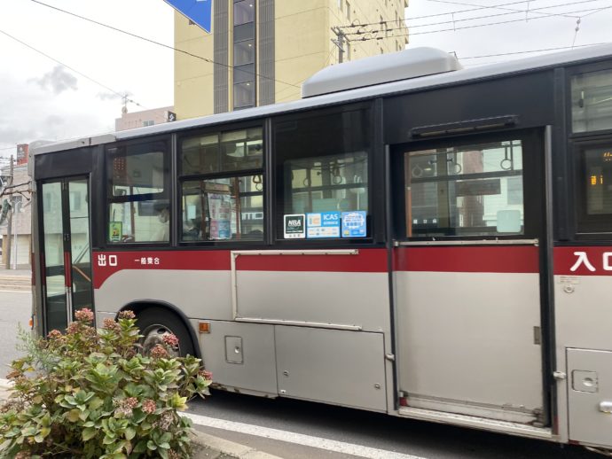 松風町に到着したバス