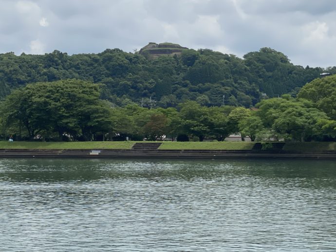 大丸川と佐敷城