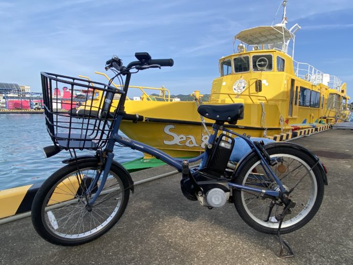 自転車と高速船シーガル