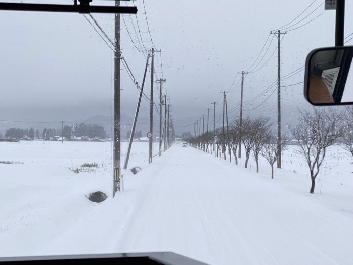 花巻温泉郷への雪道