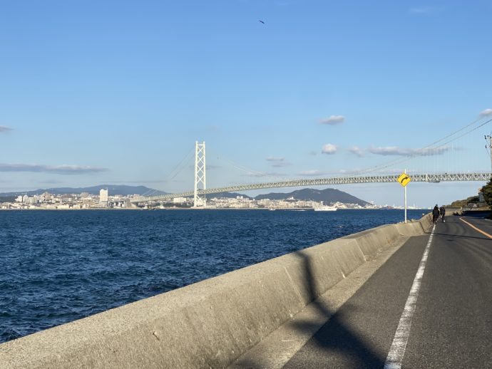 明石海峡大橋の見える淡路サンセットロード