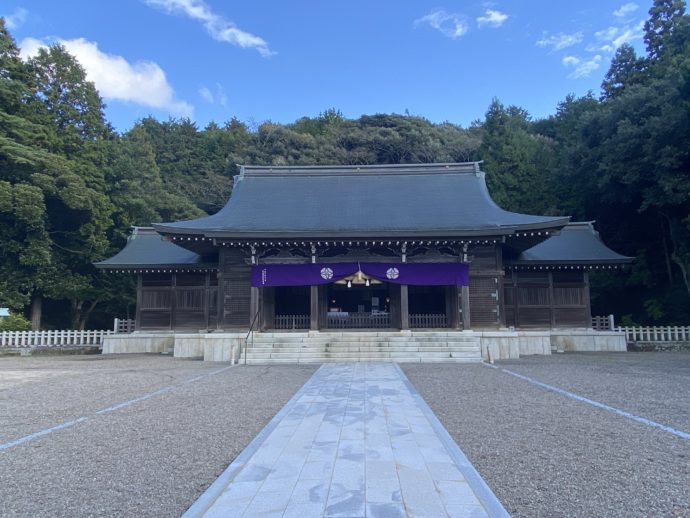 隠岐神社の拝殿
