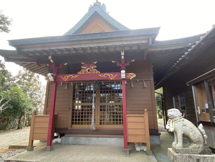 本宮八幡神社の拝殿