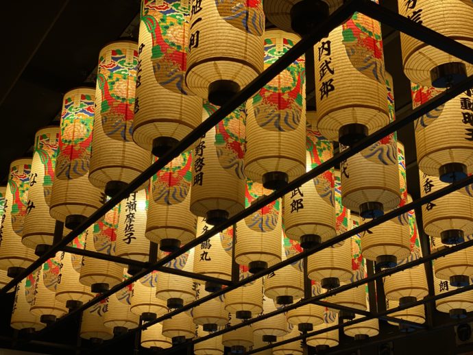 万松寺の提灯