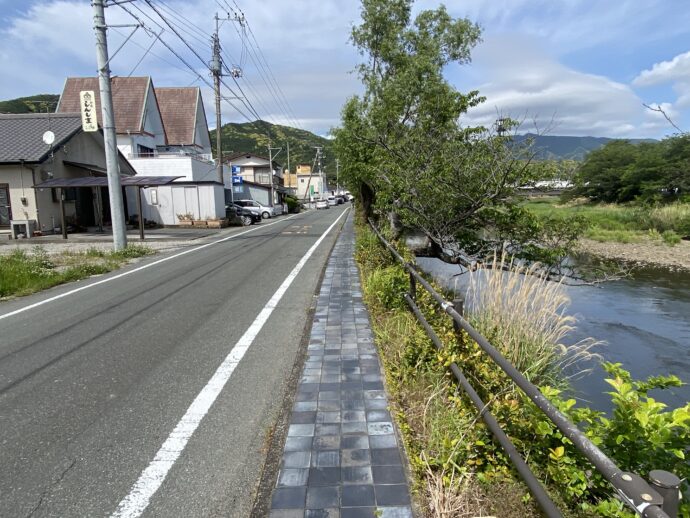 松崎町の道路