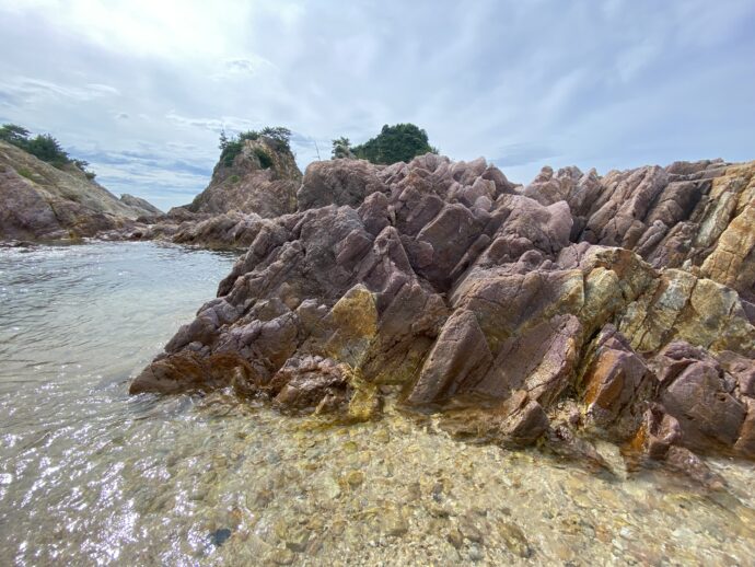 城原海岸の岩礁