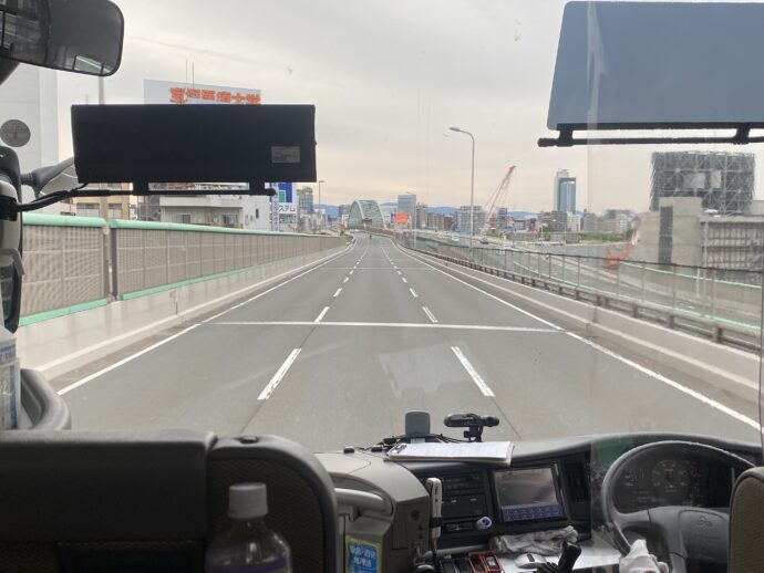 鳥取行きの高速道路