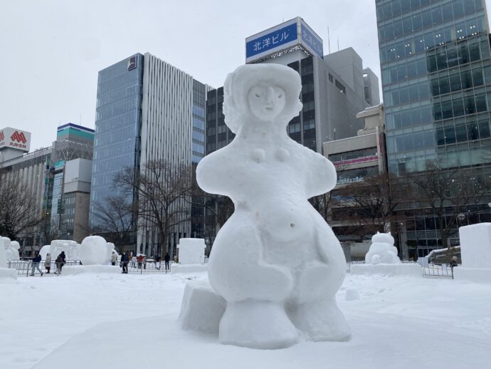土偶の雪像