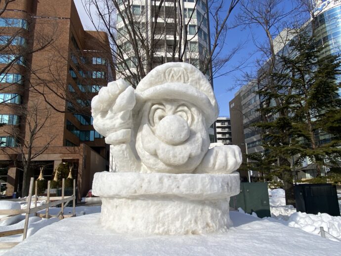 マリオの雪像