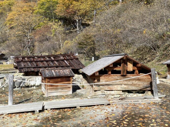 日光湯元温泉の小屋