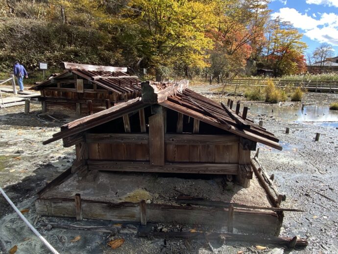 日光湯元温泉の小屋