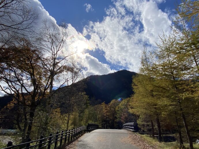 湯ノ湖湖畔遊歩道