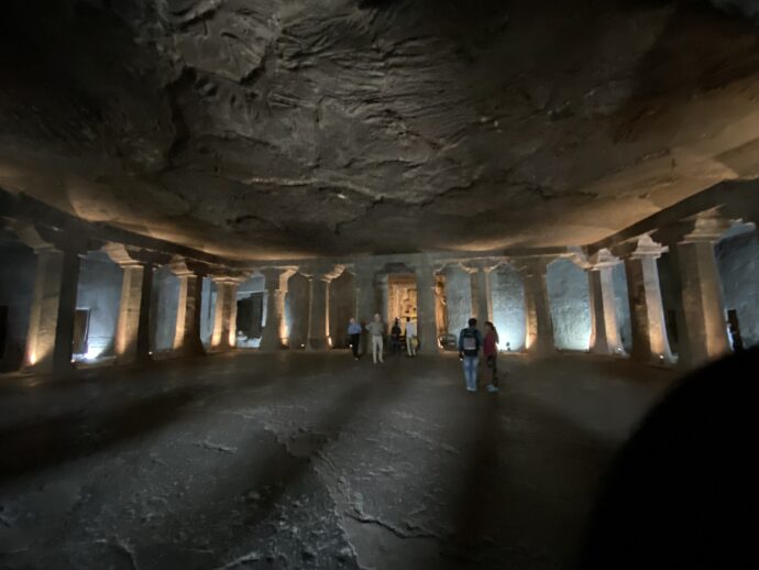 アジャンター石窟第4窟の内部