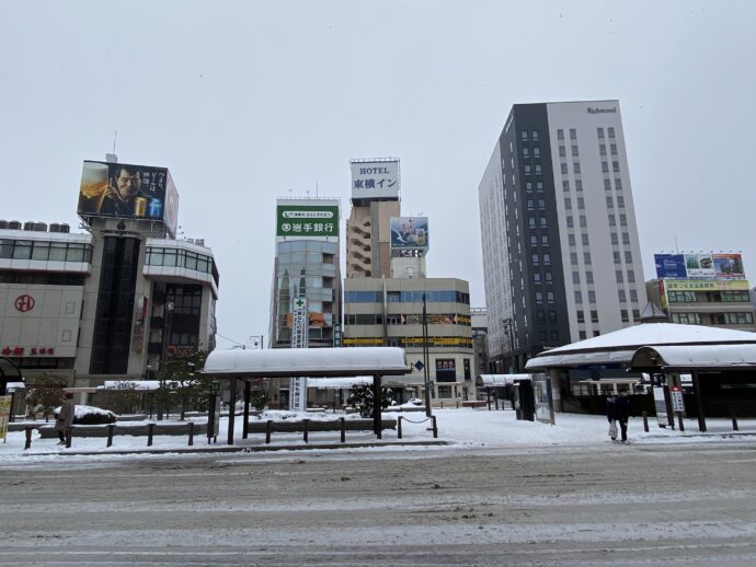 盛岡駅前