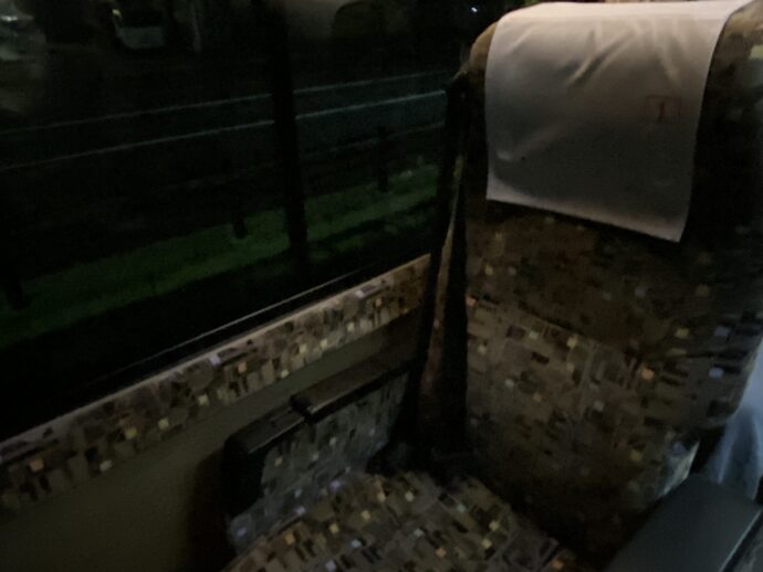 高速バスの車内