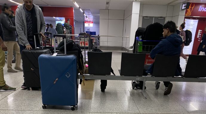 インディラ・ガンディー国際空港のベンチ
