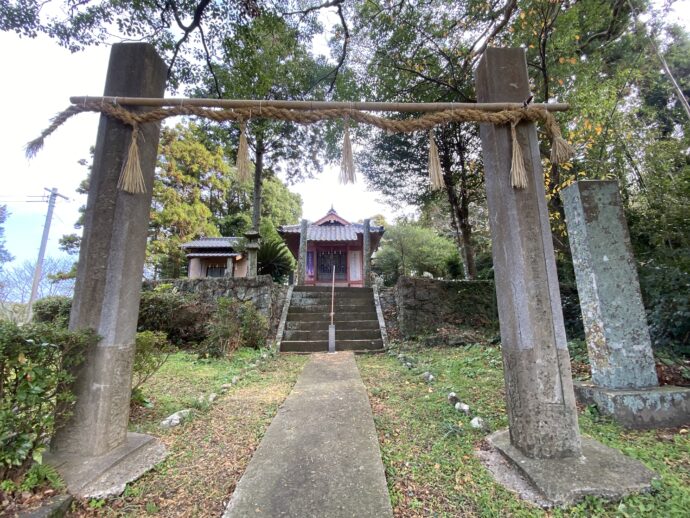 新城神社