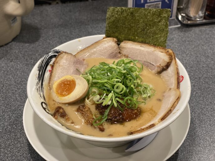 特濃ラーメン肉盛