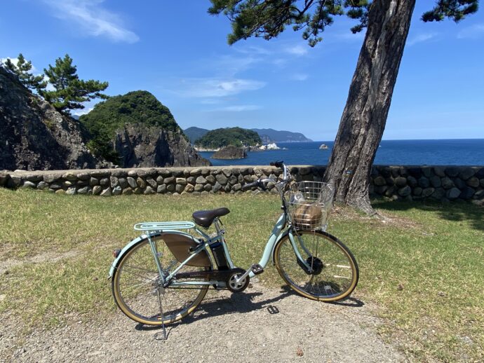 大引の鼻展望台に駐輪した自転車