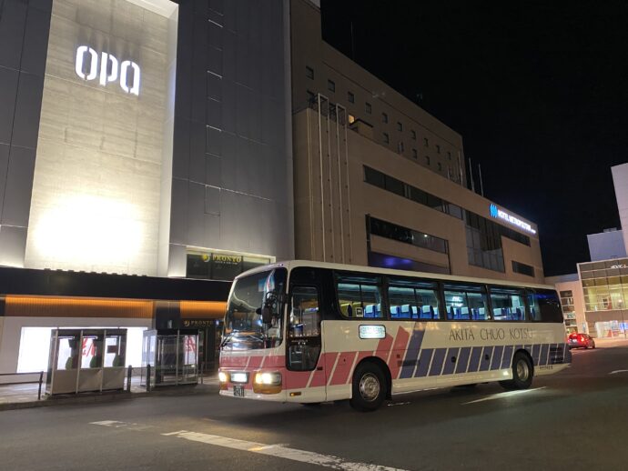 秋田駅前