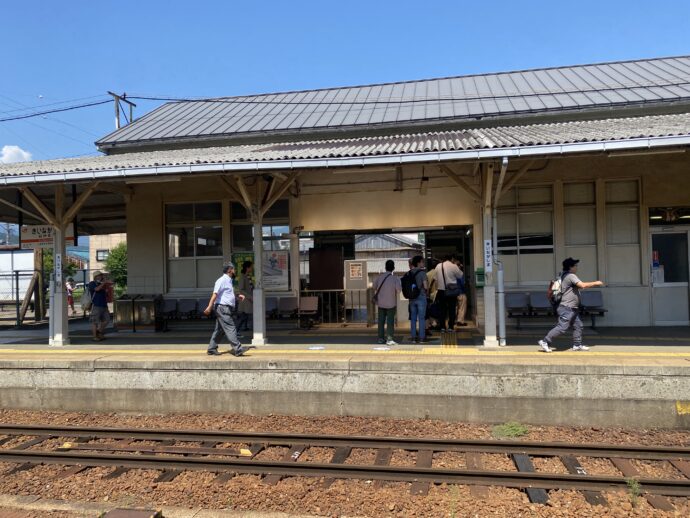 紀伊長島駅のホーム