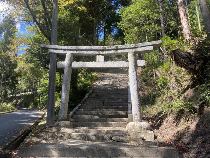 ニノ鳥居