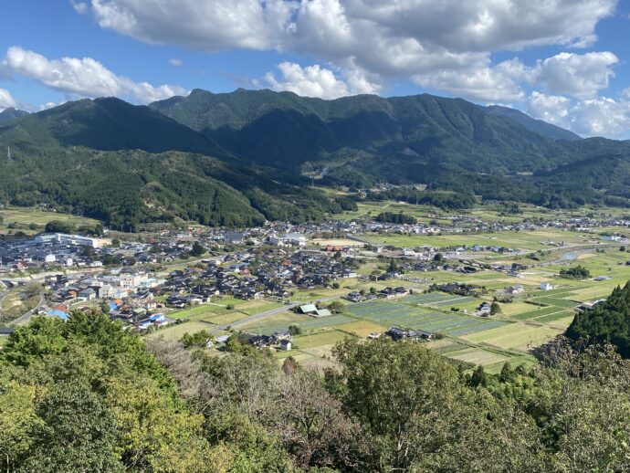 加茂の街並み