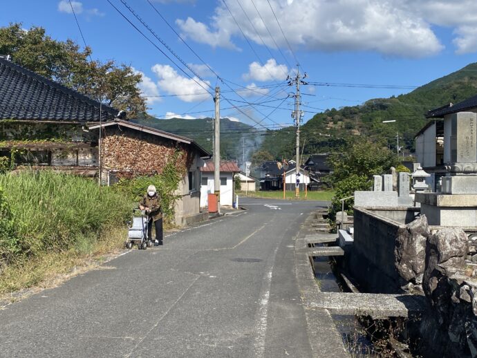 加茂町の道