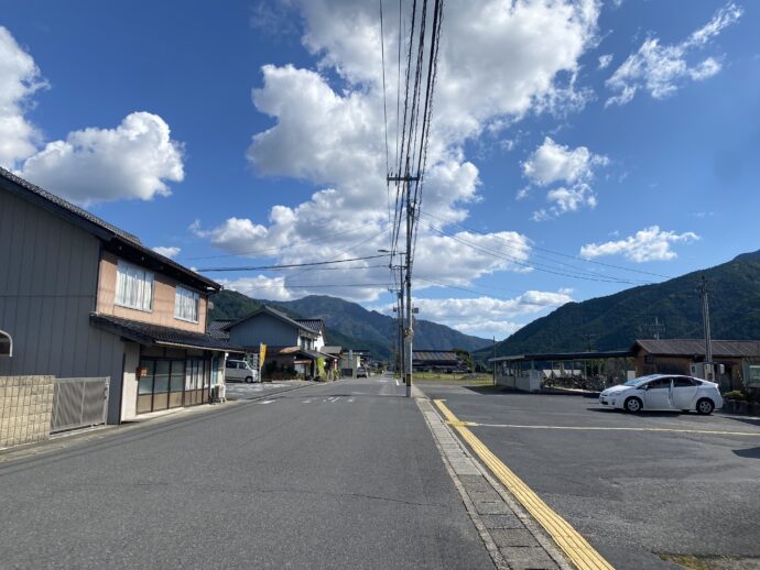 加茂町の道路