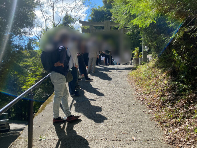 サムハラ神社　奥の宮の行列